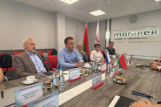 В администрации СЭЗ «Могилев» прошла деловая встреча и B2B‑переговоры с делегацией Ленинградской области. Представлены промышленный парк, льготы и преференции, потенциал резидентов - Фото 2